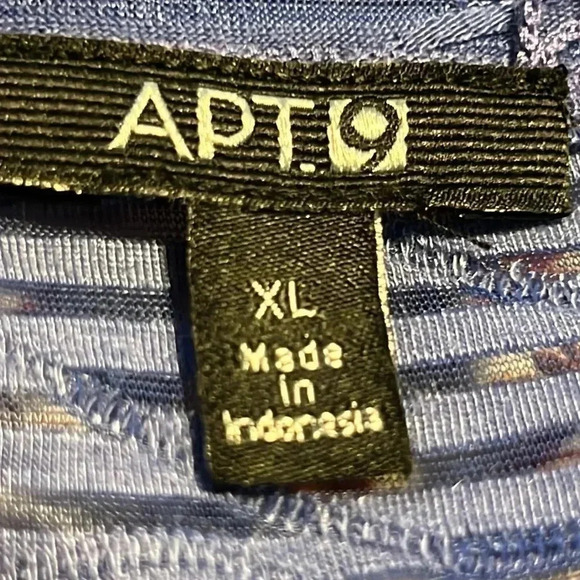 LOT OF 2 TANK TOPS XL ONE BLUE SEE THROUGH, ONE‎ FLORAL SUMMER BOHO Y2K - Picture 4 of 11